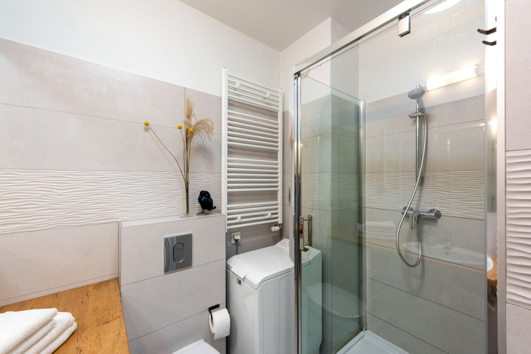 Bathroom 4, apartamenty-wroc Bulwary Książęce, Środa Śląska