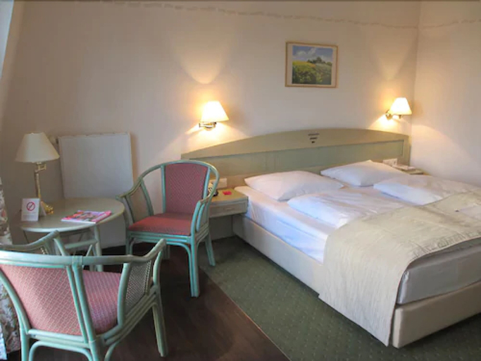 Bedroom 4, Schloss Klink, Mecklenburgische Seenplatte
