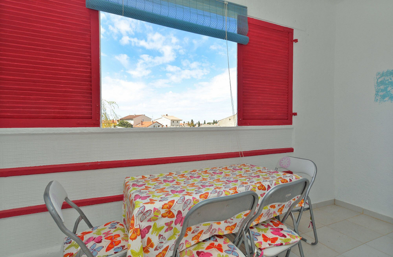 Others 5, Apartment 725, Fažana
