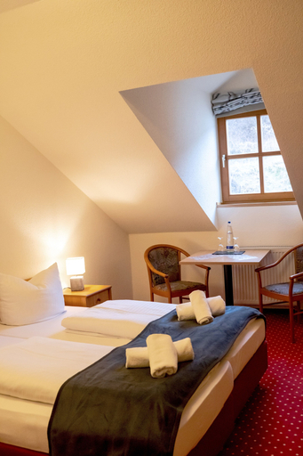 Bedroom 3, Landhotel Donaublick, Passau