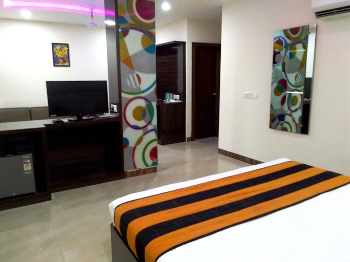 Bedroom 3, Hotel Karan Vilas, Agra