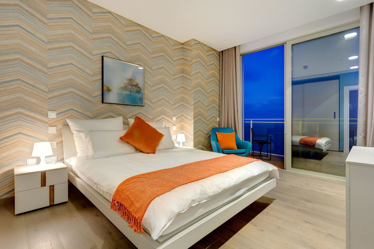 Bedroom 3, Super Luxury Apartment in Tigne Point, Amazing Ocean Views