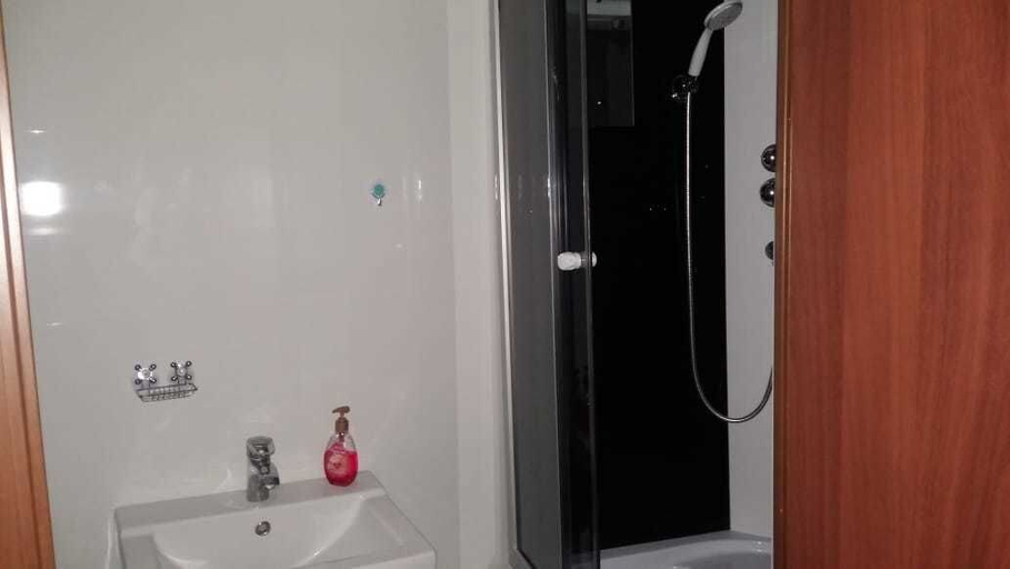 Bathroom 3, Tur - Otel Chemal - Hostel, Chemal'skiy rayon