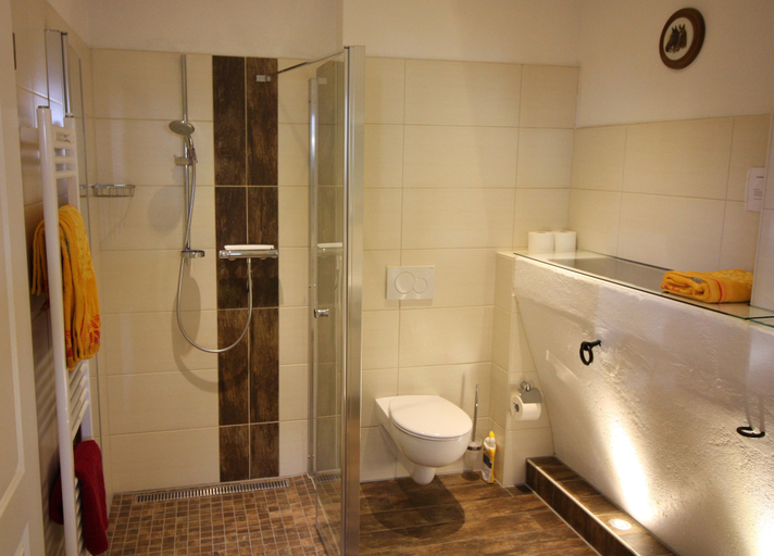 Bathroom 3, Lindenhof-Dangast, Friesland