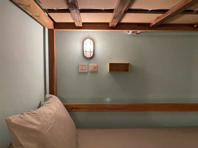 Bedroom 23