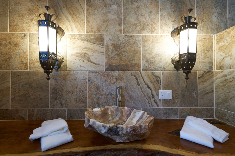 Bathroom 4, Cascadas Boutique Hotel, Allende