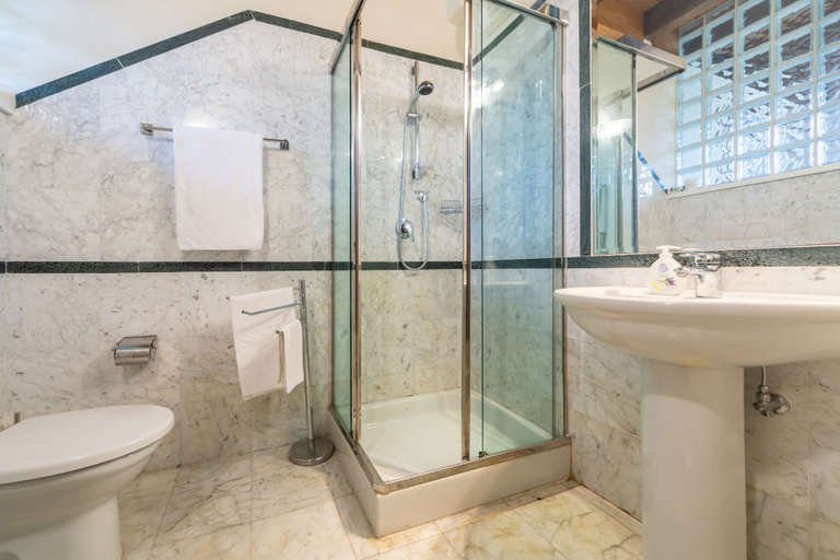 Bathroom 5, Ca' Malvasia - BolognaRooms, Bologna