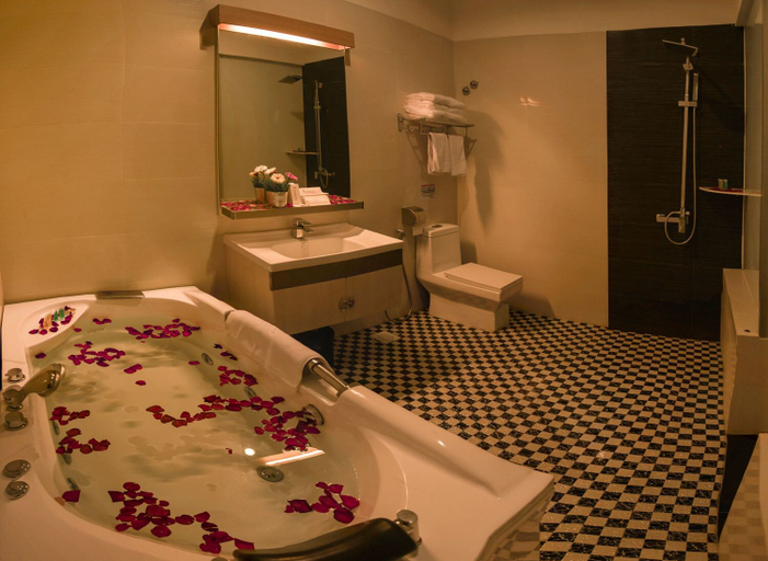 Bathroom 5, Avantgarde Hotel, Johor Bahru