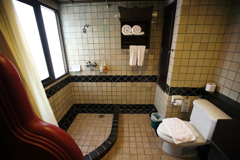 Bathroom 4, Raming Lodge Hotel & Spa, Muang Chiang Mai