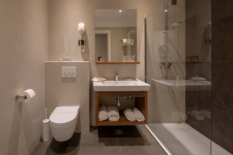 Bathroom 4, Corona B&B, Sinj