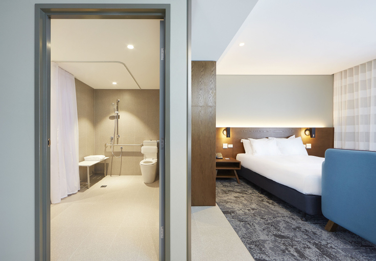 Bedroom 3, Holiday Inn Express NEWCASTLE by IHG, Newcastle - Inner City