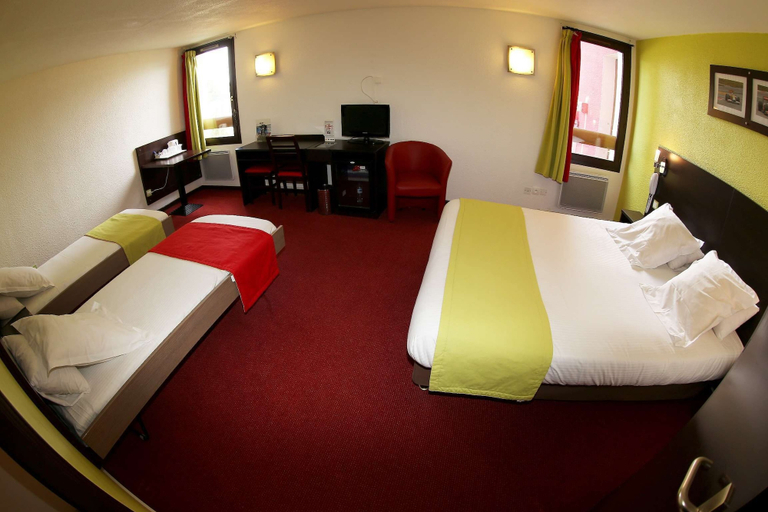 Bedroom 3, KYRIAD MONTLUCON - Saint Victor, Allier