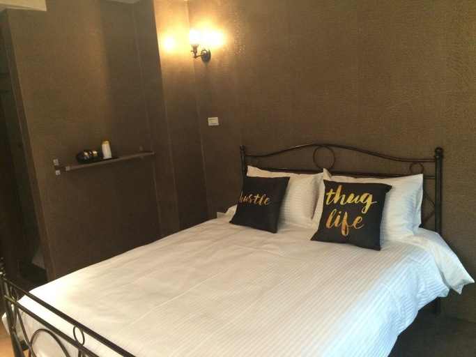 Bedroom 5, Traveler Station R15, Kaohsiung