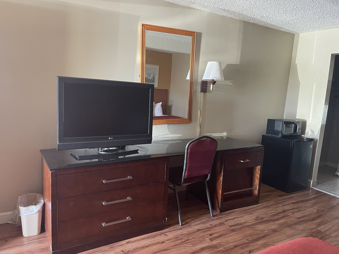 Others 5, Atlantic Shores Inn and Suites, Accomack
