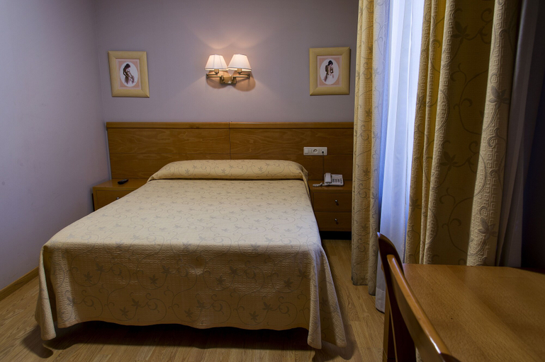 Bedroom 3, Hotel Castilla, Cáceres