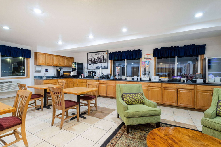 Others 5, Super 8 by Wyndham The Dalles OR, Wasco