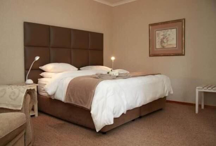 Bedroom 3, Drinkwater Guest Farm, Gert Sibande
