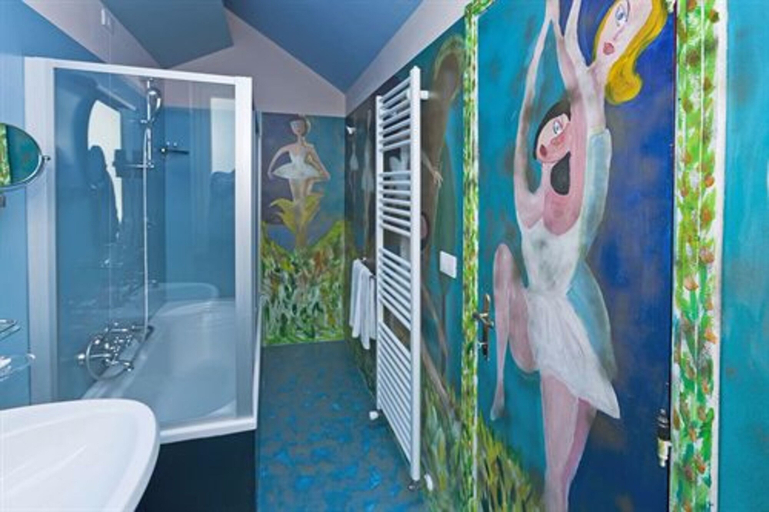 Bathroom 5, Alexander Museum Palace Hotel, Pesaro E Urbino