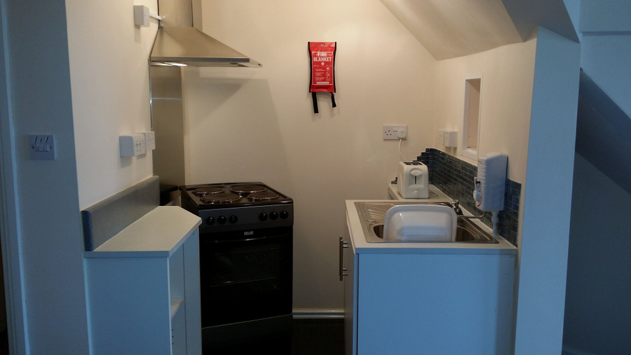 Others 4, Sunrise Apartments, Conwy