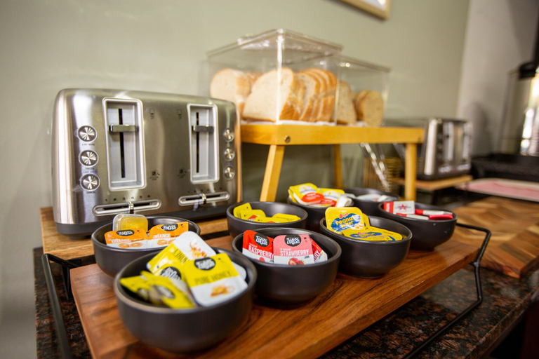 Food & Drinks 4, The Olive Tree Motel, Latrobe - Morwell