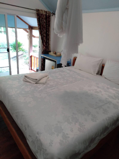 Bedroom 4, Phusambig Resort, Kantrang