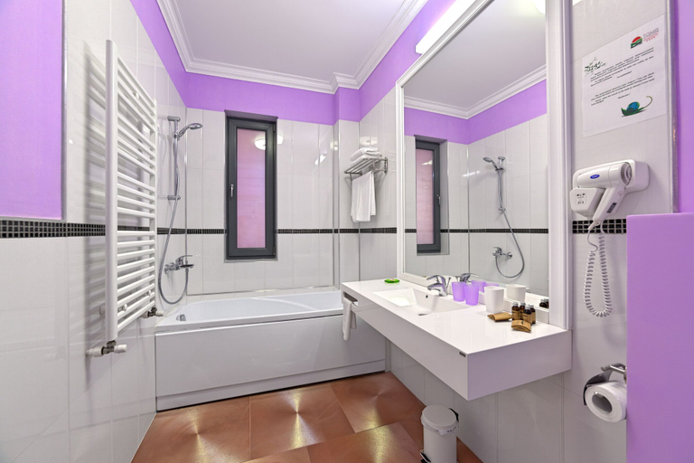 Bathroom 4, Tomis Garden Apartments, Constanta