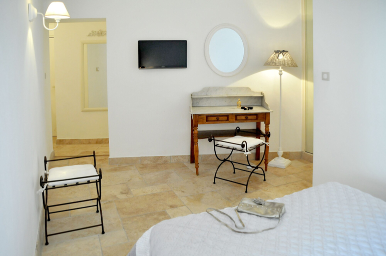 Bedroom 3, Châteaux et Demeures Vallée De L'arc, Bouches-du-Rhône