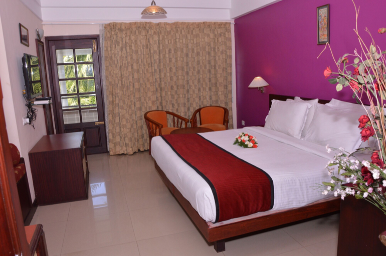 Bedroom 3, Swagath Holiday Resort, Thiruvananthapuram