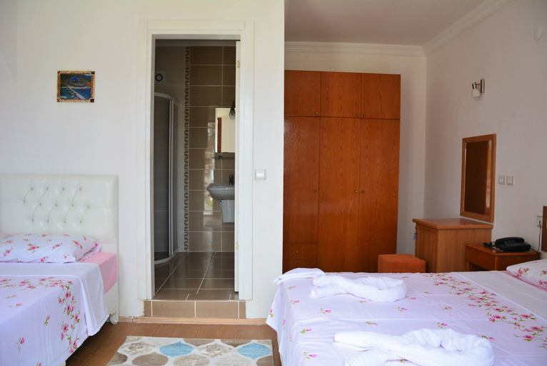 Bedroom 3, Levent Hotel, Fethiye