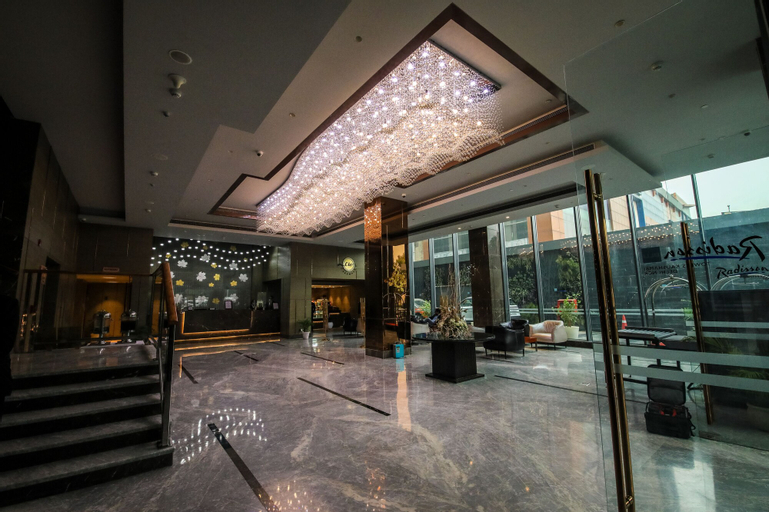 Exterior & Views 2, Radisson Blu Towers Kaushambi Delhi NCR, Gautam Buddha Nagar