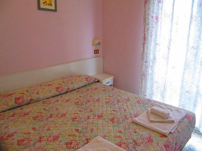 Bedroom 3, Hotel Villa Donati, Rimini
