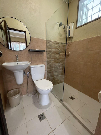 Bathroom 3, Casita Ysabel, Mabini