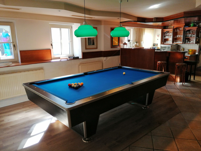 Others 5, Hostel Bad Goisern, Gmunden