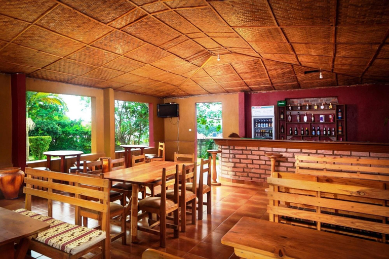 Food & Drinks 5, Banana Village, Busiiro