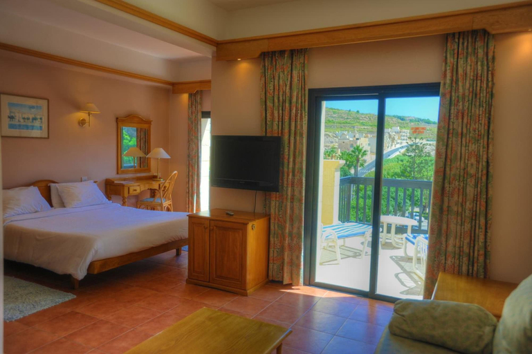 Bedroom 3, Saint Patrick's Hotel