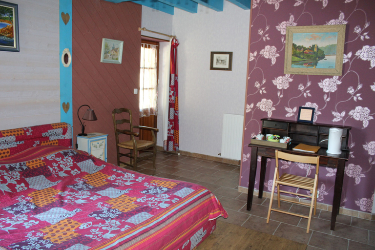 Bedroom 4, La Grange de Felix, Jura