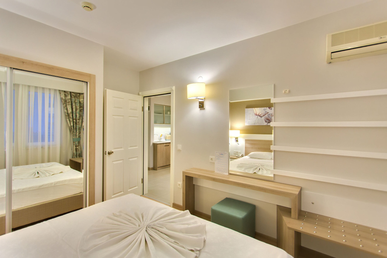 Bedroom 3, Novella Apart Hotel, Alanya