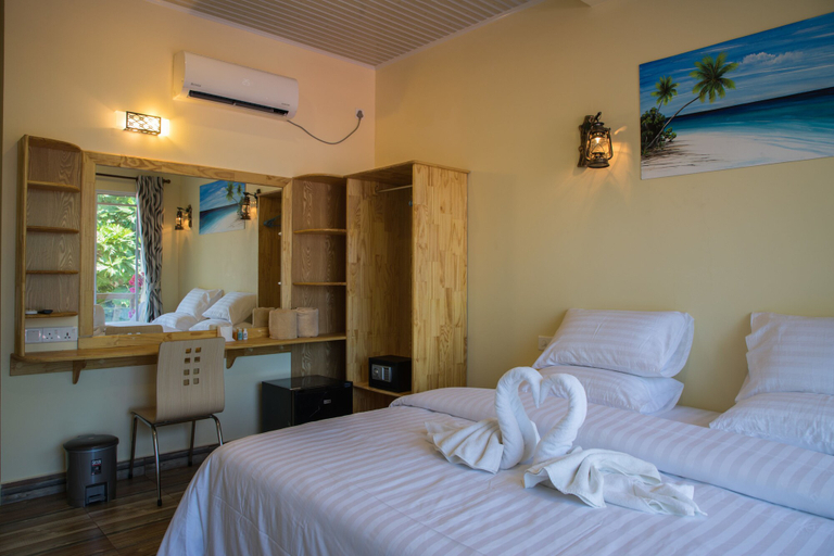 Bedroom 3, Relax Residence Thoddoo Maldives