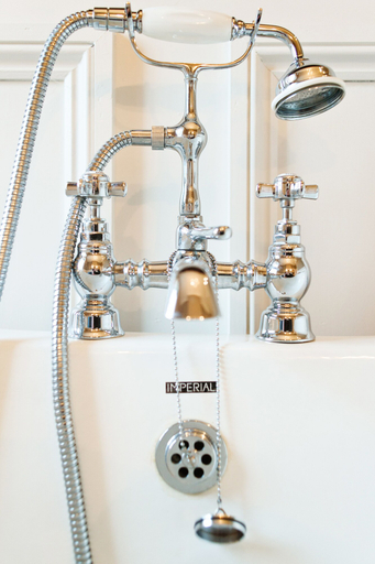 Bathroom 3, Burton Court, Herefordshire