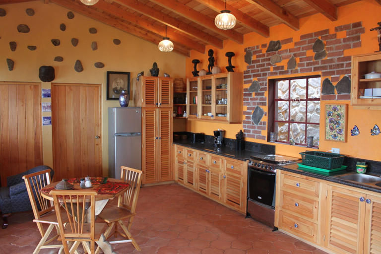 Food & Drinks 5, Casa Wenche, Santa Cruz La Laguna