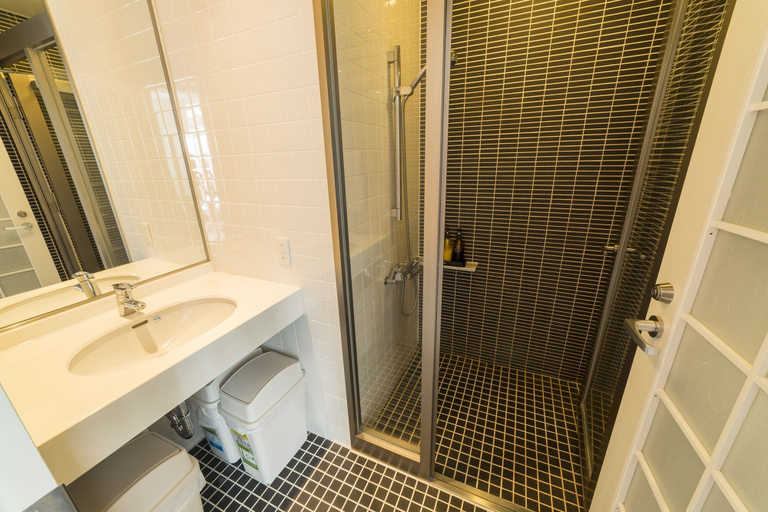 Bathroom 3, Niseko Central Houses and Apartments, Kutchan