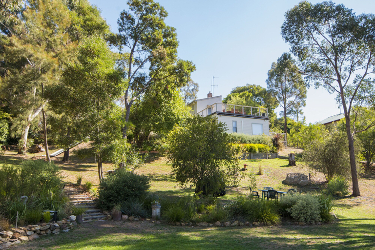 Exterior & Views 2, Monigatti, Hepburn - East