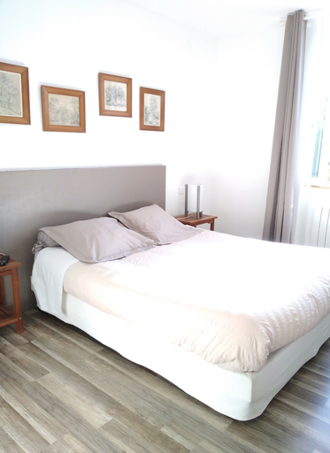 Bedroom 4, Les Rives de l'Isle, Dordogne