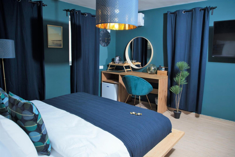 Bedroom 3, La Finca - Luxury Suites Hotel