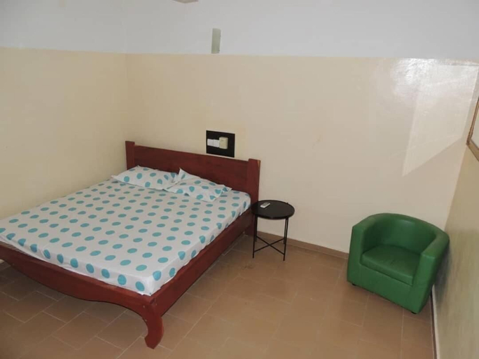Bedroom 3, Feel Well Guest House, Parakou