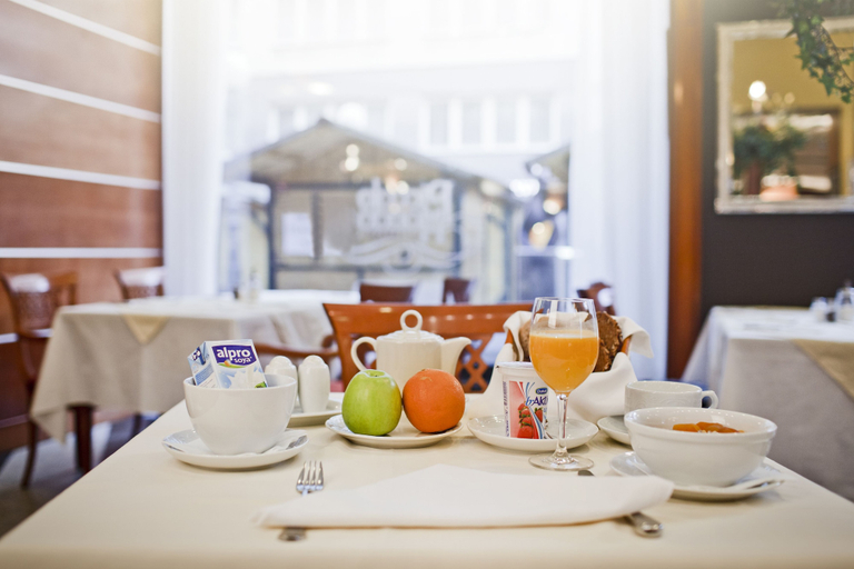 Food & Drinks 5, Hotel Dubrovnik, Zagreb