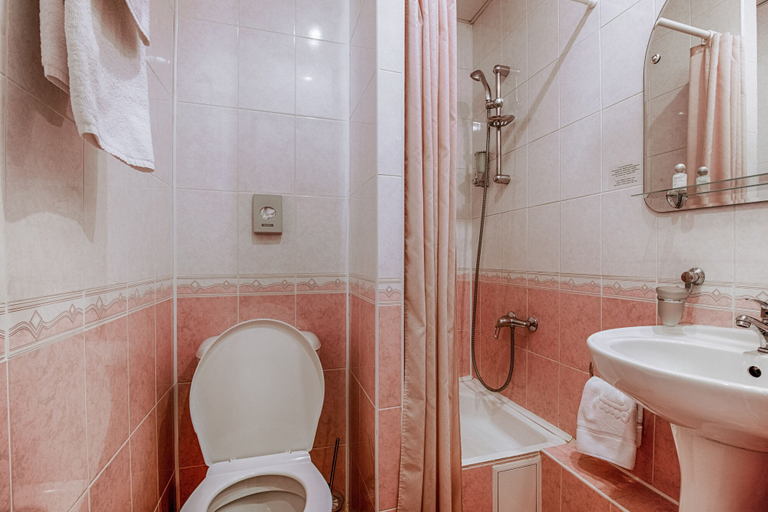 Bathroom 3, Tsentralny by Usta Hotels, Ekaterinburg gorsovet