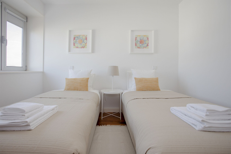 Bedroom 2, Liiiving - Bright Light Apartment, Porto