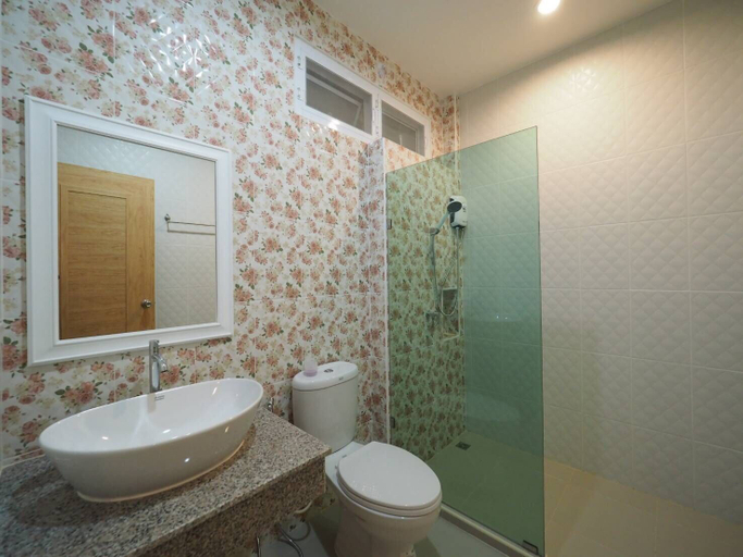 Bathroom 3, Little Cottage, Muang Chanthaburi