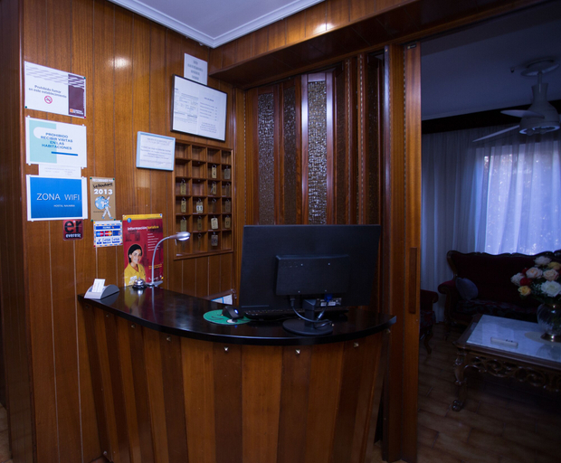 Others 4, Hostal Navarra, Zaragoza